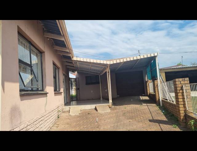 3 BEDROOM HOUSE FOR SALE IN ARBORPARK